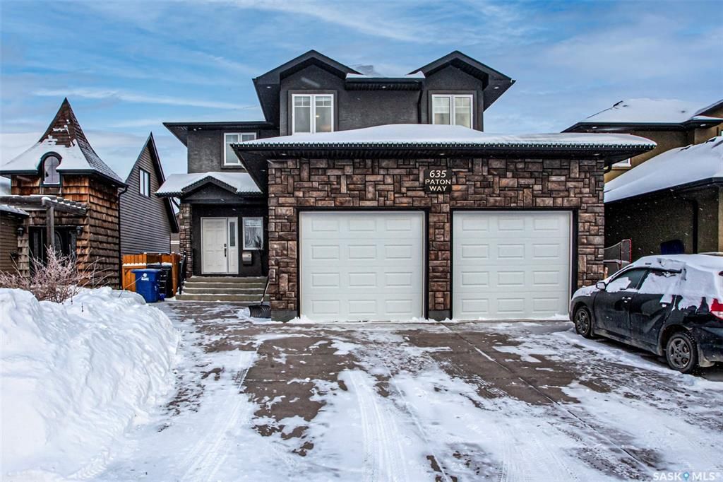 Main Photo: 635 Paton Way in Saskatoon: Willowgrove Residential for sale : MLS®# SK880611