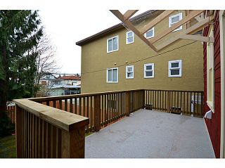 Photo 11: 442 E 15TH Avenue in Vancouver: Mount Pleasant VE House for sale (Vancouver East)  : MLS®# V1075242
