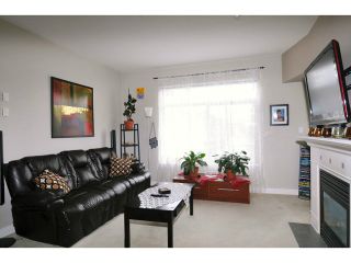 Photo 2: 315 2330 WILSON Avenue in Port Coquitlam: Central Pt Coquitlam Condo for sale in "SHAUGHNESSY" : MLS®# V1053967
