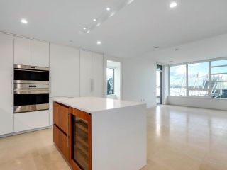 Photo 3: 1802 885 CAMBIE Street in Vancouver: Downtown VW Condo for sale in "The Smithe" (Vancouver West)  : MLS®# R2752611