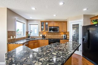 Photo 9: 228 Prestwick Point SE in Calgary: McKenzie Towne Detached for sale : MLS®# A2051275