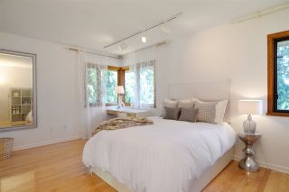Photo 12: 3968 SOUTHWOOD Street in Burnaby: South Slope House for sale (Burnaby South)  : MLS®# R2102171