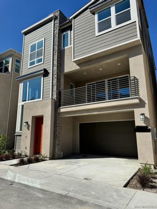 Main Photo: CARMEL MOUNTAIN RANCH House for rent : 4 bedrooms : 11830 Ella Way in San Diego