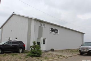 Photo 1: 202 1st Avenue West in Wilkie: Commercial for sale : MLS®# SK932875