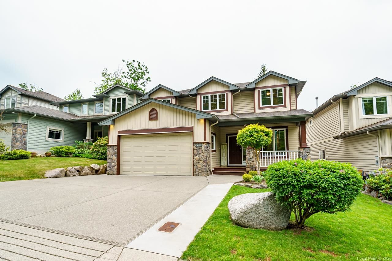 Main Photo: 36550 E AUGUSTON Parkway: House for sale in Abbotsford: MLS®# R2696909