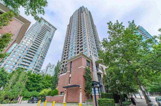 Photo 1: 2208 909 MAINLAND Street in Vancouver: Yaletown Condo for sale (Vancouver West)  : MLS®# R2540425