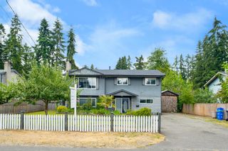 Photo 2: 20367 37B Avenue in Langley: Brookswood Langley House for sale in "Brookswood" : MLS®# R2702891