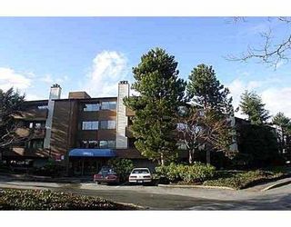Photo 1: 334 7293 MOFFATT Road in Richmond: Brighouse South Condo for sale in "DORCHESTER CIRCLE" : MLS®# V644717