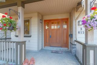 Photo 3: 3 615 Drake Ave in VICTORIA: Es Rockheights Row/Townhouse for sale (Esquimalt)  : MLS®# 786197