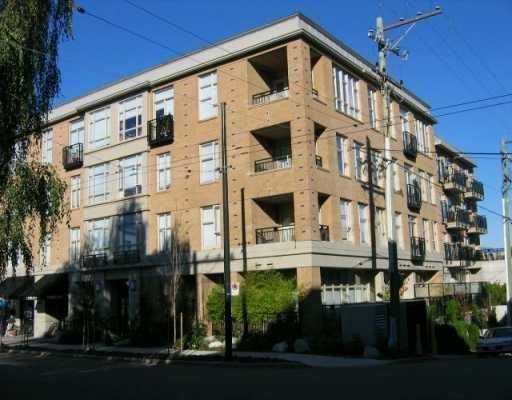 Main Photo: 205 E 10TH Ave in Vancouver: Mount Pleasant VE Condo for sale in "HUB" (Vancouver East)  : MLS®# V633325