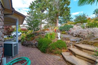 Photo 34: 647 Rockingham Rd in Langford: La Mill Hill House for sale : MLS®# 940912