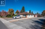 Main Photo: 323 Windsor Avenue in Penticton: House for sale : MLS®# 10311640