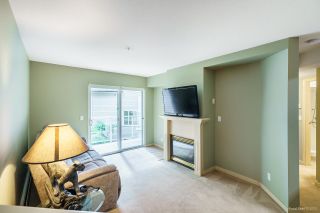 Photo 7: 306 2266 ATKINS Avenue in Port Coquitlam: Central Pt Coquitlam Condo for sale in "MAYFAIR TERRACE" : MLS®# R2820470