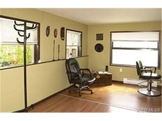 Photo 8:  in VICTORIA: SE Cedar Hill Half Duplex for sale (Saanich East)  : MLS®# 438729