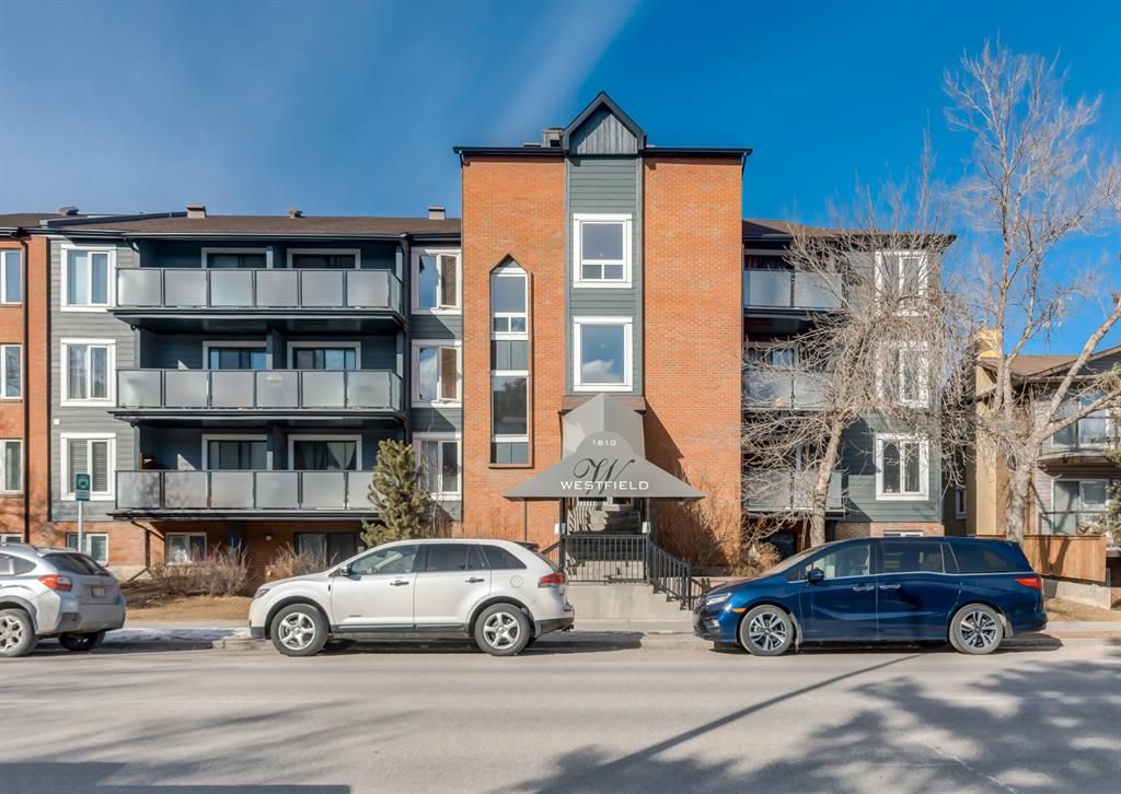 Main Photo: 202 1810 11 Avenue SW in Calgary: Sunalta Apartment for sale : MLS®# A1191853