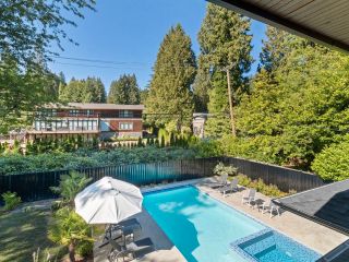 Photo 5: 565 MATHERS Avenue in West Vancouver: British Properties House for sale in "British Properties" : MLS®# R2797790