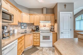 Photo 8: 252 Simcoe Place SW in Calgary: Signal Hill Semi Detached for sale : MLS®# A1131630