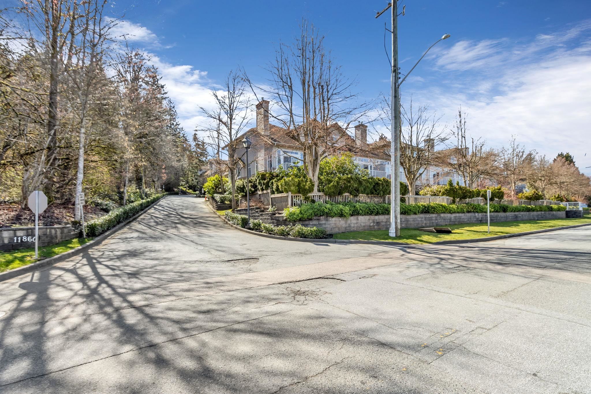 Main Photo: 42 11860 RIVER Road in Surrey: Royal Heights Townhouse for sale (North Surrey)  : MLS®# R2763438