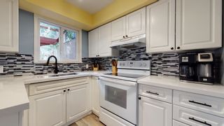 Photo 10: 2588 PAISLEY Place in Squamish: Garibaldi Highlands 1/2 Duplex for sale : MLS®# R2665409