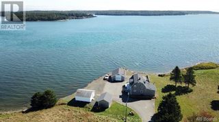 Photo 4: 72 Thoroughfare Road in Grand Manan: House for sale : MLS®# NB081398