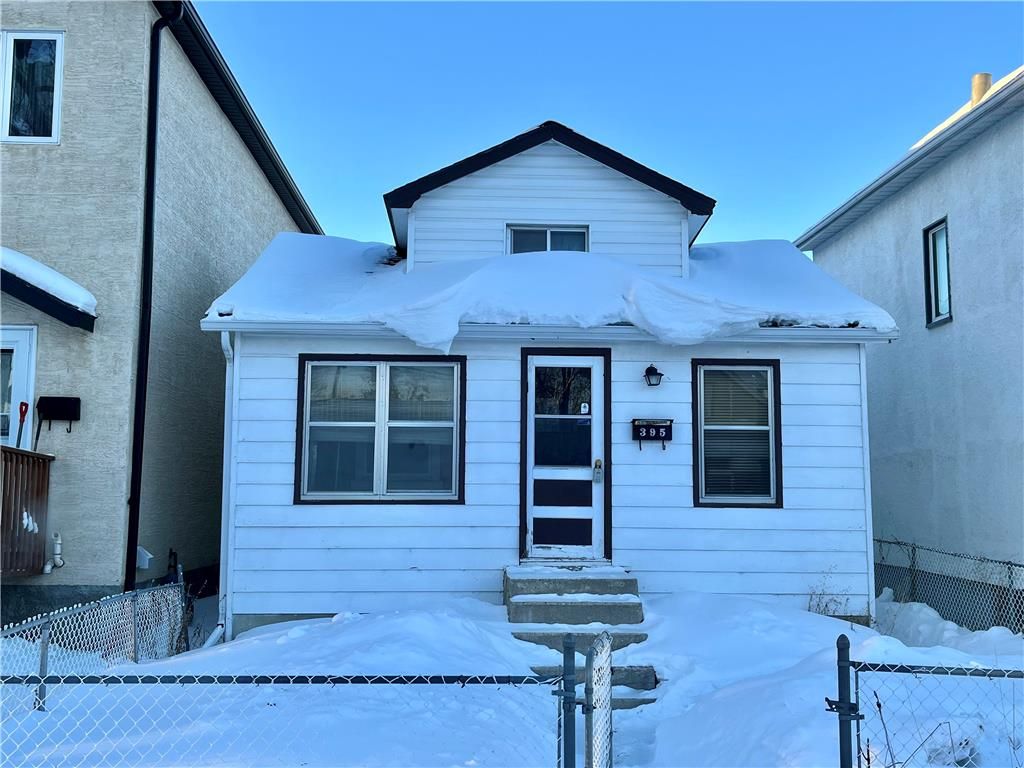 Main Photo: 395 Morley Avenue in Winnipeg: Lord Roberts Residential for sale (1Aw)  : MLS®# 202302229