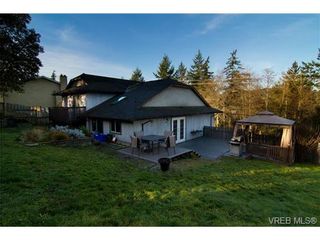 Photo 4: 3251 Jacklin Rd in VICTORIA: Co Triangle House for sale (Colwood)  : MLS®# 720346