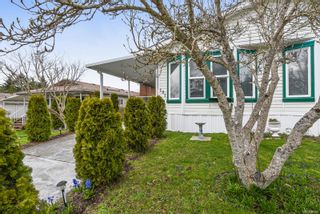 Photo 3: 101 4714 Muir Rd in Courtenay: CV Courtenay East Manufactured Home for sale (Comox Valley)  : MLS®# 899060