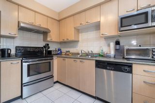 Photo 11: 18 1019 North Park St in Victoria: Vi Central Park Row/Townhouse for sale : MLS®# 932356