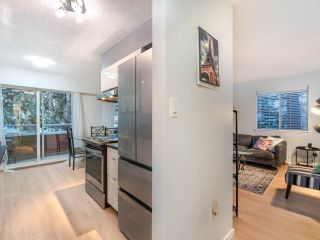 Photo 3: 207 250 W 1ST Street in North Vancouver: Lower Lonsdale Condo for sale in "CHINOOK HOUSE" : MLS®# R2844646