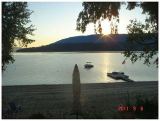 Photo 32: 5224 Northwest Pierre's Point Road in Salmon Arm: Waterfront House for sale : MLS®# 10087972