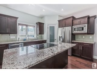 Photo 10: 9307 71 AV NW in Edmonton: House for sale : MLS®# E4348292
