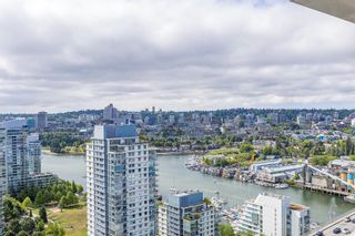 Main Photo: 3208 1480 HOWE Street in Vancouver: Yaletown Condo for sale (Vancouver West)  : MLS®# R2859241