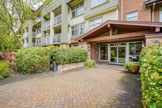 Photo 1: 401 6500 194 Street in Surrey: Clayton Condo for sale in "Sunset Grove" (Cloverdale)  : MLS®# R2722540