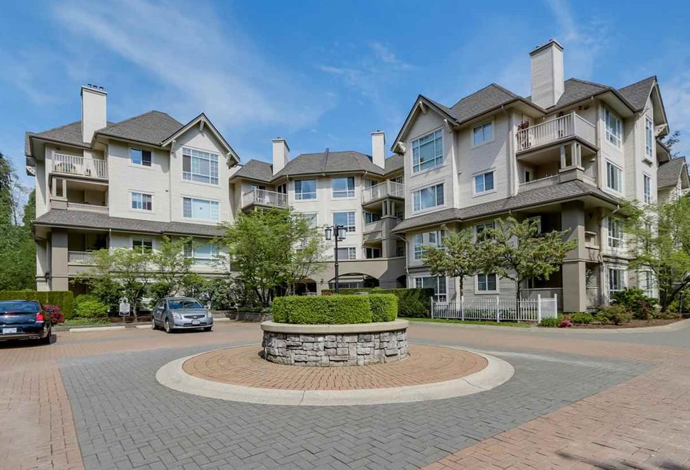 Main Photo: 435 1252 TOWN CENTRE Boulevard in Coquitlam: Canyon Springs Condo for sale : MLS®# r2062033
