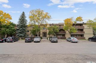 Photo 4: 104A2 1121 McKercher Drive in Saskatoon: Wildwood Residential for sale : MLS®# SK945270
