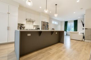 Photo 12: 16 1810 Kings Rd in Saanich: SE Camosun Row/Townhouse for sale (Saanich East)  : MLS®# 930218