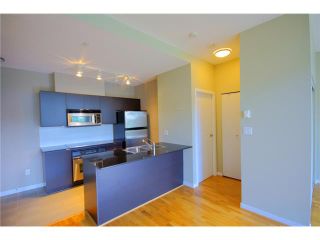 Photo 3: 101 4118 DAWSON Street in Burnaby: Brentwood Park Condo for sale in "TANDEM 1" (Burnaby North)  : MLS®# V846109