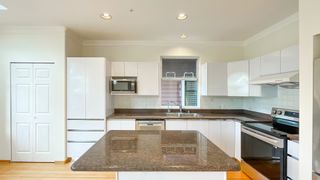 Photo 11: 2823 W 15TH Avenue in Vancouver: Kitsilano House for sale (Vancouver West)  : MLS®# R2724001