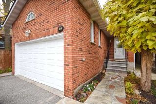 Photo 2: 166 Major Buttons Drive in Markham: Sherwood-Amberglen House (2-Storey) for sale : MLS®# N4619824