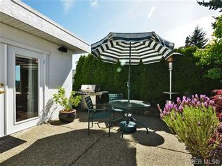 Photo 15: 2322 Evelyn Hts in VICTORIA: VR Hospital House for sale (View Royal)  : MLS®# 703774