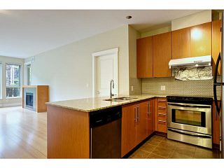 Photo 4: 103 6268 EAGLES Drive in Vancouver: University VW Condo for sale (Vancouver West)  : MLS®# V1120049
