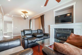 Photo 4: 13548 80A Avenue in Surrey: Queen Mary Park Surrey House for sale : MLS®# R2640445