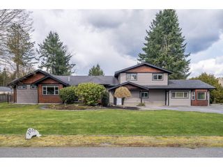 Photo 1: 23737 46B Avenue in Langley: Salmon River House for sale : MLS®# R2557041