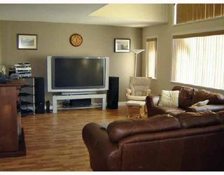 Photo 2: 11686 232A Street in Maple_Ridge: Cottonwood MR House for sale (Maple Ridge)  : MLS®# V687804
