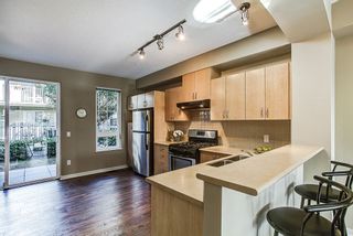 Photo 4: 18 2978 WHISPER Way in Coquitlam: Westwood Plateau Townhouse for sale in "WHISPER RIDGE" : MLS®# R2038558