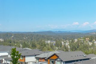 Photo 40: 2540 Sandstone Hts in Langford: La Bear Mountain Row/Townhouse for sale : MLS®# 933194