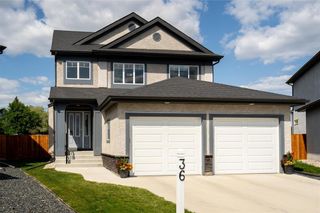 Photo 1: Ridgewood West Two Storey: House for sale (Winnipeg) 