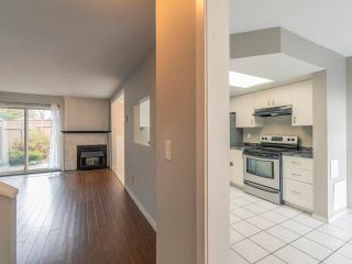 Photo 13: 112 2533 MARCET Court in Abbotsford: Abbotsford East Townhouse for sale in "Old Yale Estates" : MLS®# R2819569