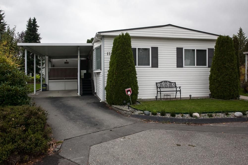 Main Photo: 138 1840 160 Street in Surrey: King George Corridor Manufactured Home for sale in "BREAKAWAY BAYS" (South Surrey White Rock)  : MLS®# R2010007