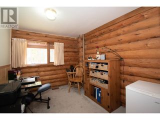 Photo 7: 495 RAYMOND ROAD in Smithers: House for sale : MLS®# R2800742